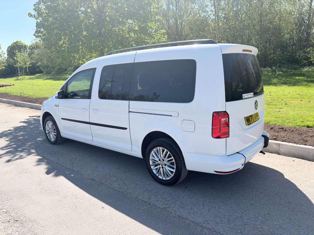 Volkswagen Caddy Maxi Life Dsg C20 Wheelchair Accessible Vehicle Wa NK70AHP #4