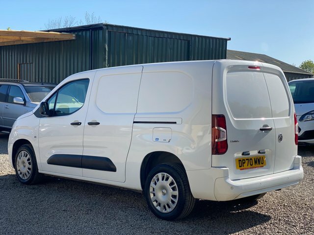 Vauxhall Combo 1.5 Turbo D 2300 Sportive L2 H1 Euro 6 S S DP70MWU White #3