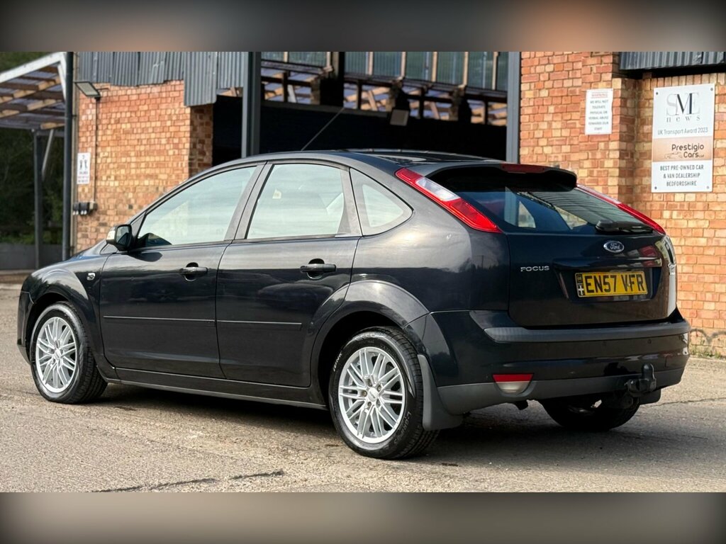 Ford Focus 1.8 Tdci Ghia Black #4