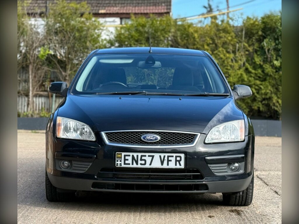 Ford Focus 1.8 Tdci Ghia Black #2
