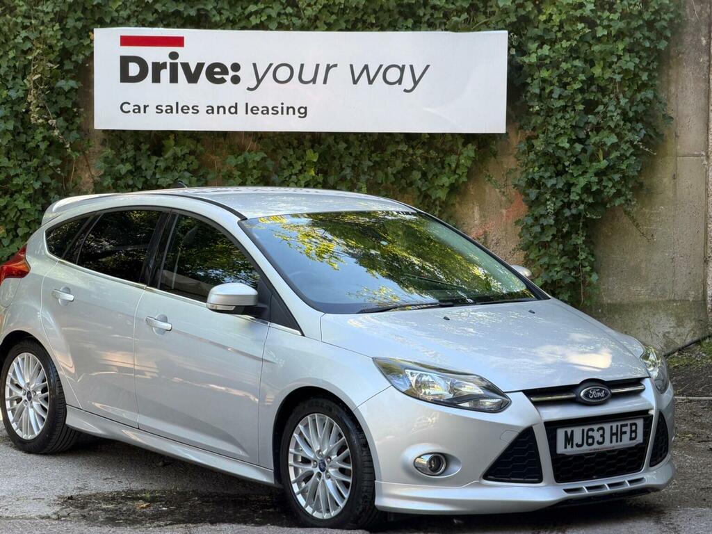 Ford Focus Hatchback 1.0T Ecoboost Zetec S Euro 5 Ss Silver