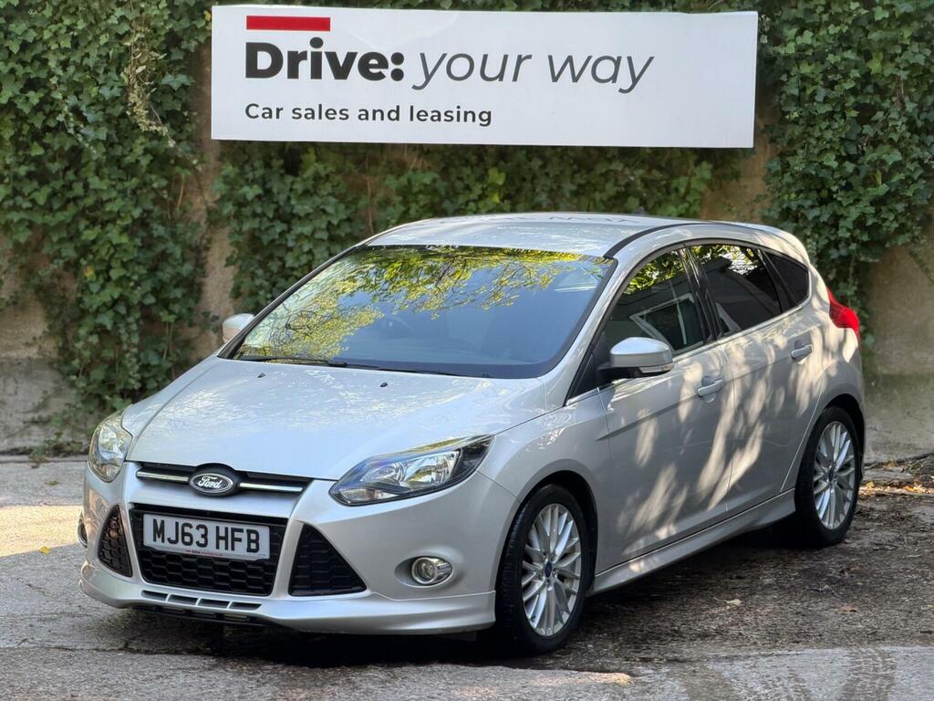Ford Focus Hatchback 1.0T Ecoboost Zetec S Euro 5 Ss MJ63HFB Silver #3