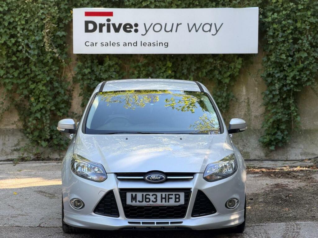 Ford Focus Hatchback 1.0T Ecoboost Zetec S Euro 5 Ss MJ63HFB Silver #2