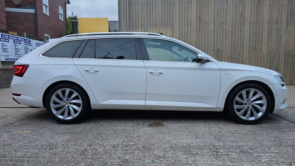 Skoda Superb Estate 2.0 Tsi Laurin Klement Dsg Euro 6 Ss 5 White #5