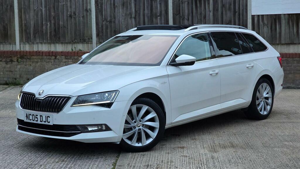 Skoda Superb Estate 2.0 Tsi Laurin Klement Dsg Euro 6 Ss 5 White #2