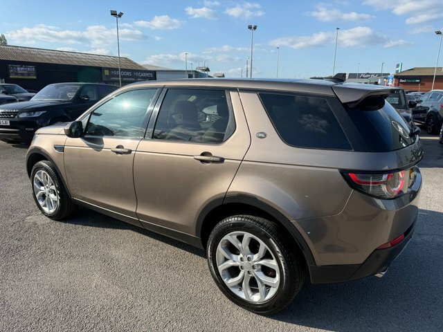 Land Rover Discovery Sport Sd4 Hse Suv Brown #4