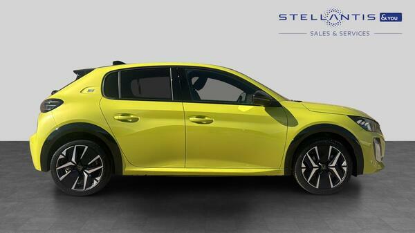 Peugeot e-208 51Kwh Gt Hatchback 7.4Kw Charge MT26YDS #2