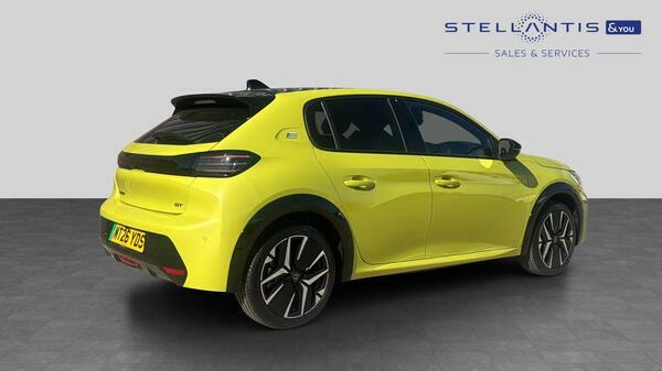 Peugeot e-208 51Kwh Gt Hatchback 7.4Kw Charge MT26YDS #3