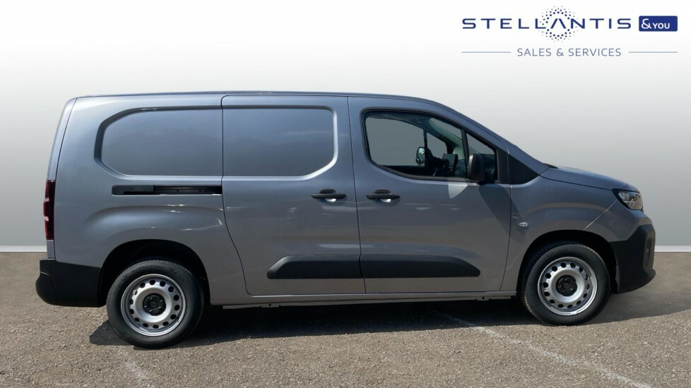 Peugeot Partner 1.5 Professional Plus Panel Van 6Dr LS26ZFP  #2