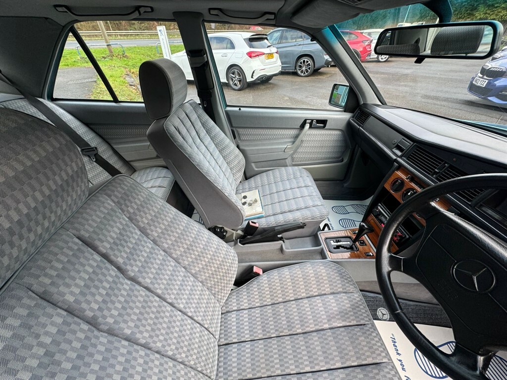 Mercedes-Benz 190 1.8 Le Limited Edition  #16