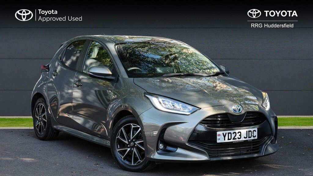 Toyota Yaris 1.5 Vvt-h Design E-cvt Euro 6 Ss Brown