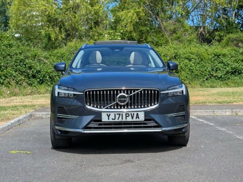 Volvo XC60 2.0 Xc60 Inscription YJ71PVA Blue #3
