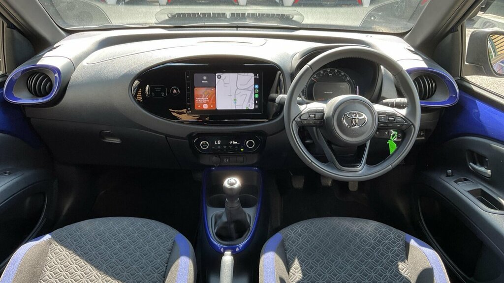 Toyota Aygo X 1.0 Vvt-i Edge Euro 6 Ss WJ75HBZ Blue #6