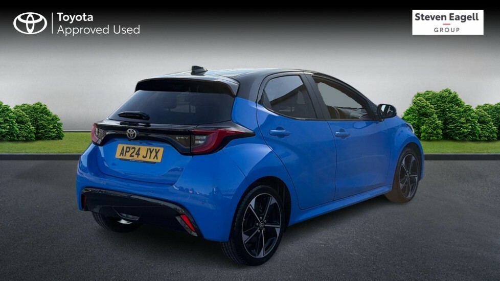 Toyota Yaris 1.5 Vvt-h Premiere Edition E-cvt Euro 6 Ss AP24JYX Blue #2