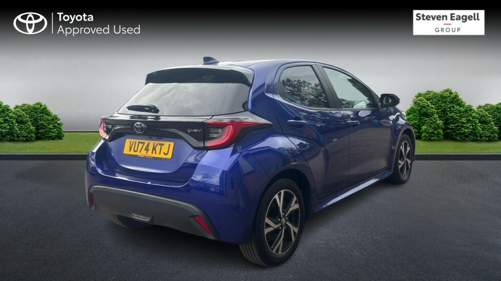 Toyota Yaris 1.5 Vvt-h Design E-cvt Euro 6 Ss VU74KTJ Blue #2