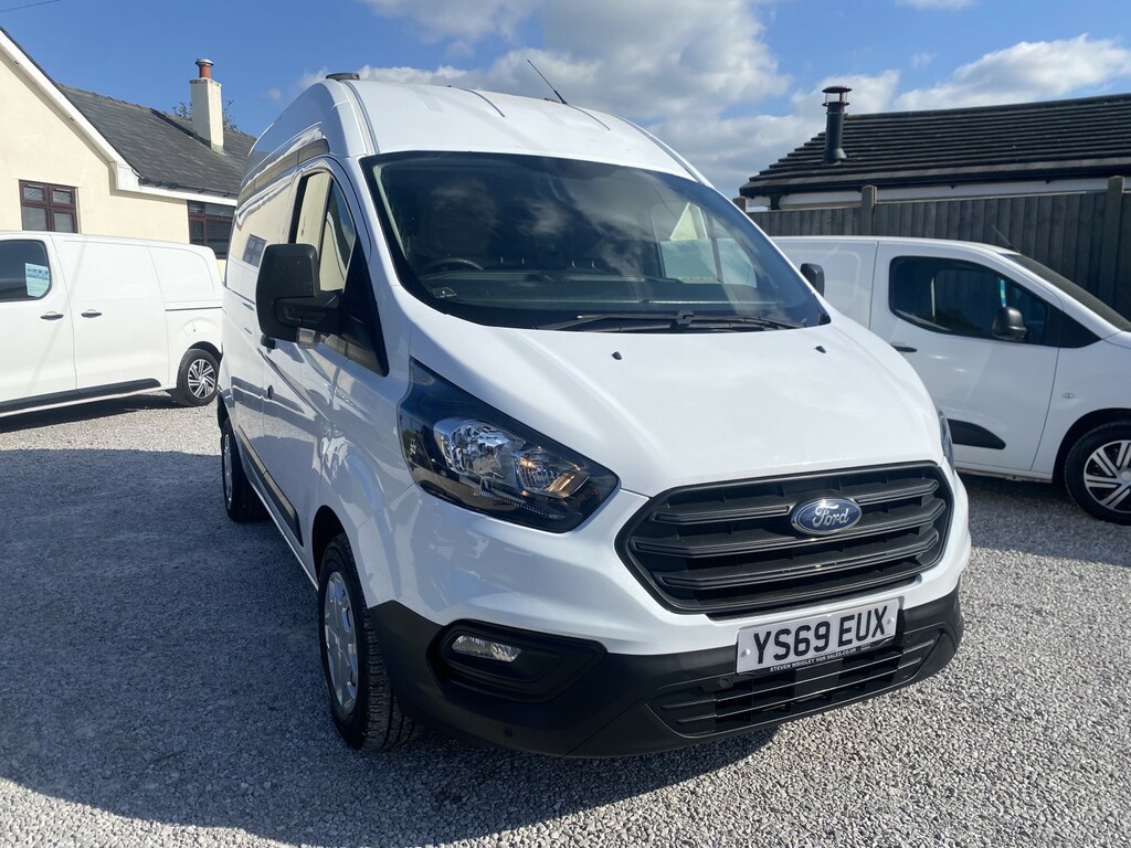Ford Transit Custom Panel Van 2.0 300 Ecoblue Leader 202069 White