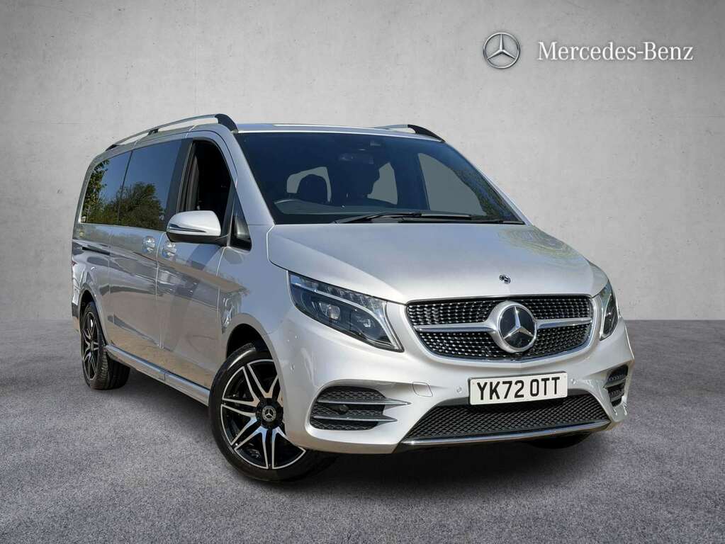 Mercedes-Benz V Class V220 D Amg Line 9G-tronic Extra Long 2023 Silver