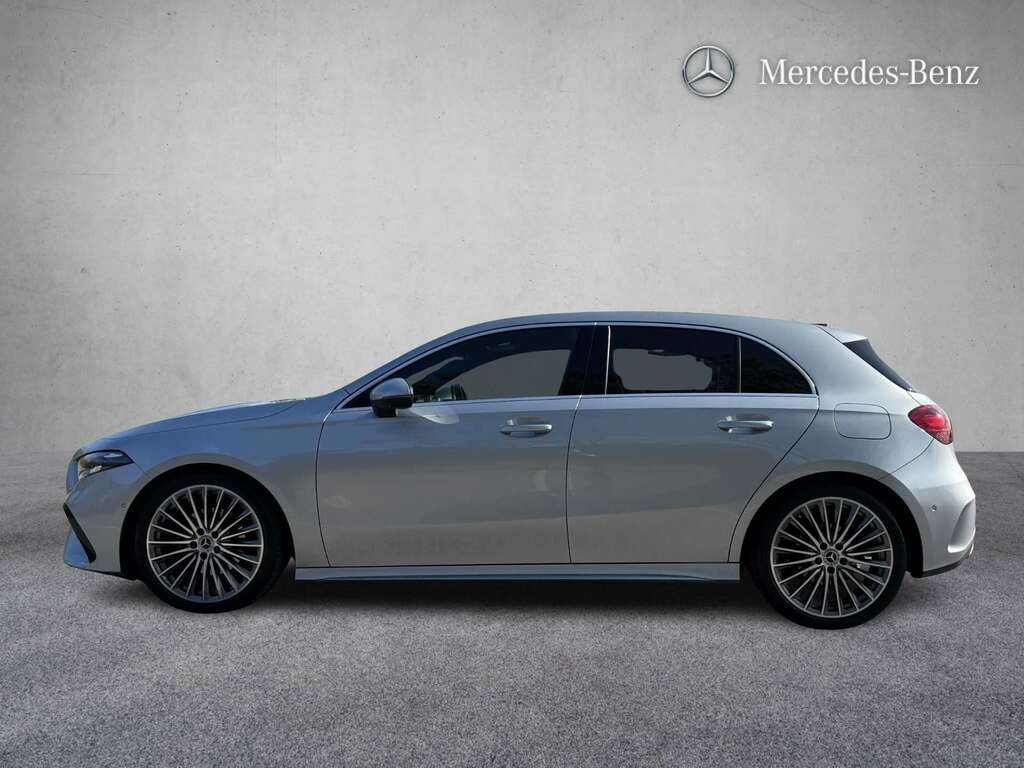 Mercedes-Benz A Class A180 Amg Line Premium Plus 2024 HG74FFR Silver #3