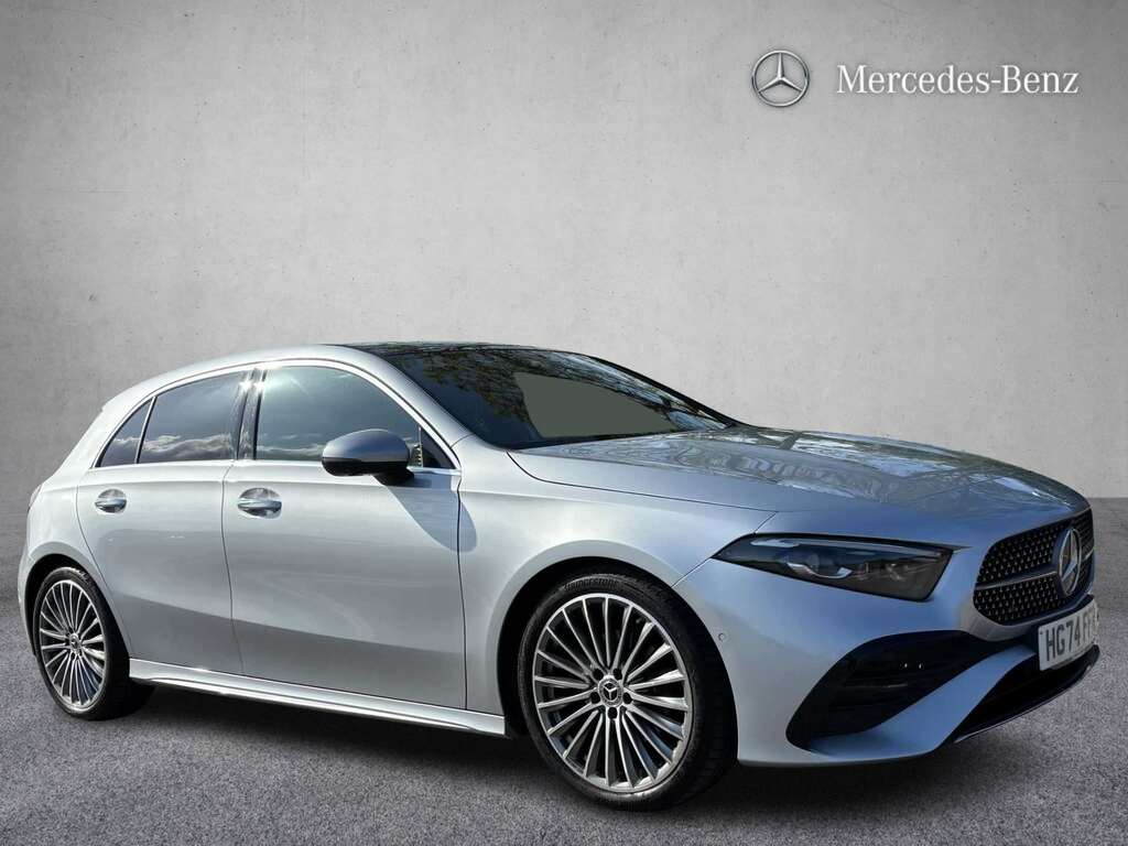 Mercedes-Benz A Class A180 Amg Line Premium Plus 2024 Silver