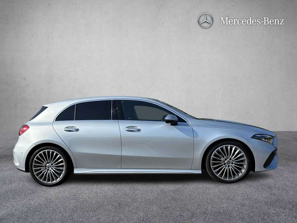Mercedes-Benz A Class A180 Amg Line Premium Plus 2024 HG74FFR Silver #4
