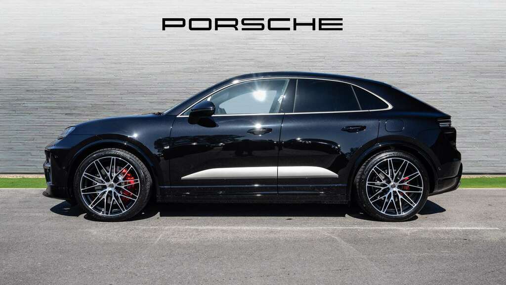 Porsche Macan Turbo 2026 2026 MJ26VGP Black #6