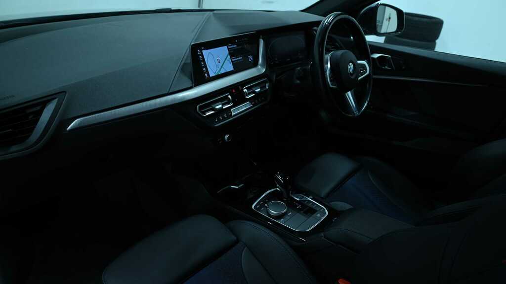 BMW 1 Series 118I 136 M Sport Step Lcp 2023 YC73ZDF Grey #4