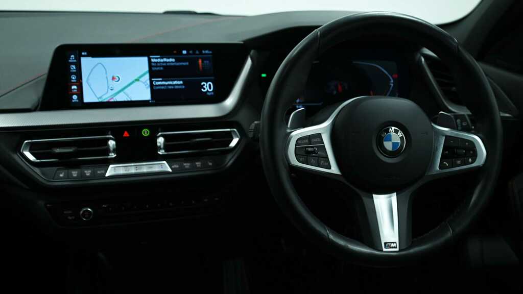 BMW 1 Series 128Ti Step Live Cockpit Professional 20 YV73PVD Black #5