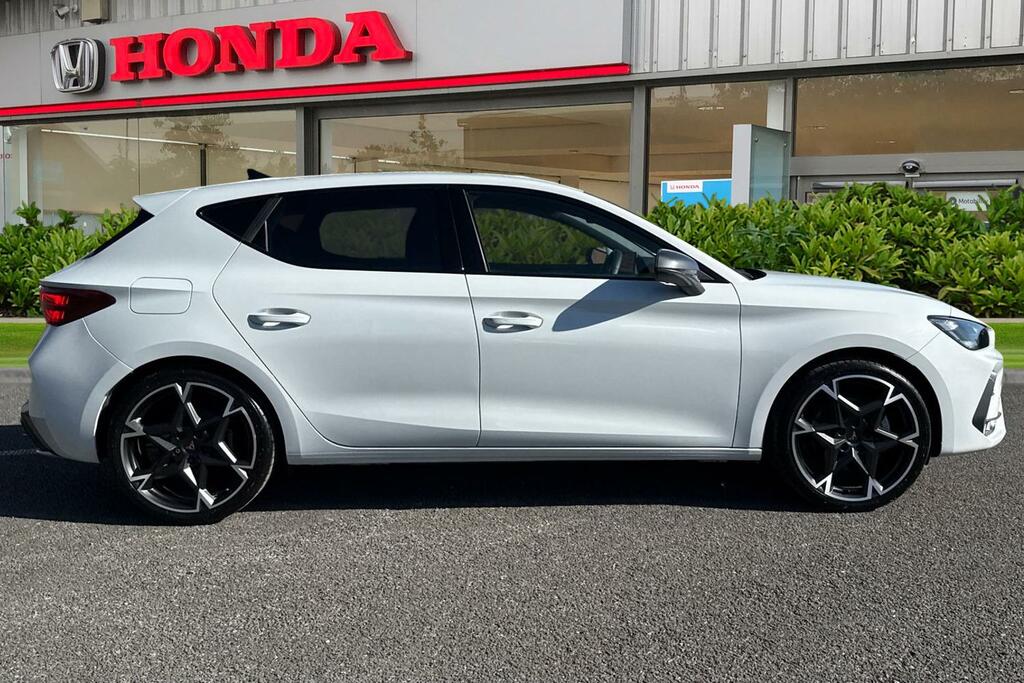 Cupra Leon 1.5 Etsi V2 Dsg Euro 6 Ss KY25HNK White #3