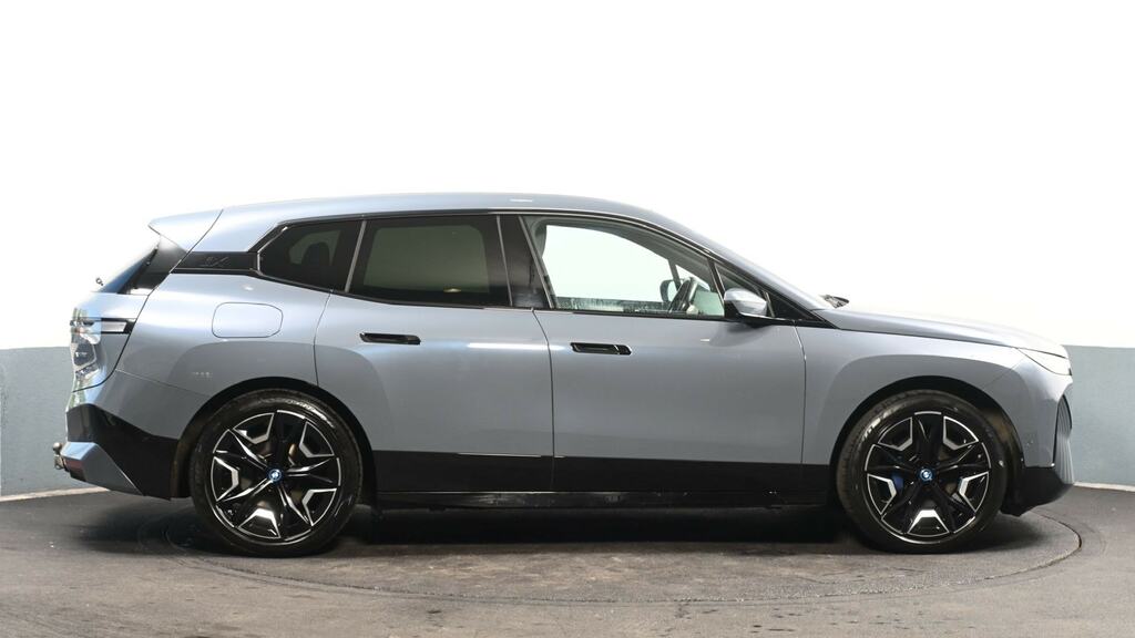 BMW iX 385Kw Xdrive50 M Sport Edition 111.5Kwh KP23TUU Blue #3