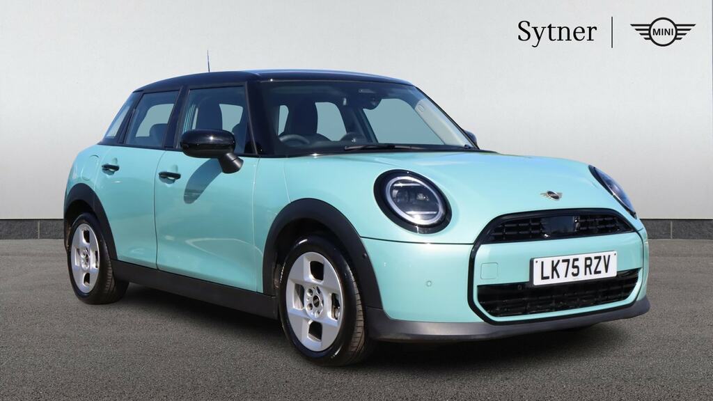 Mini Hatch 1.5 C Exclusive Level 1 Green