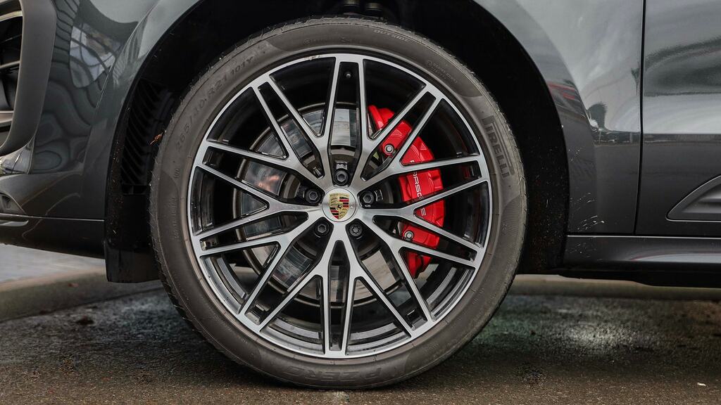 Porsche Macan Gts Pdk Grey #4