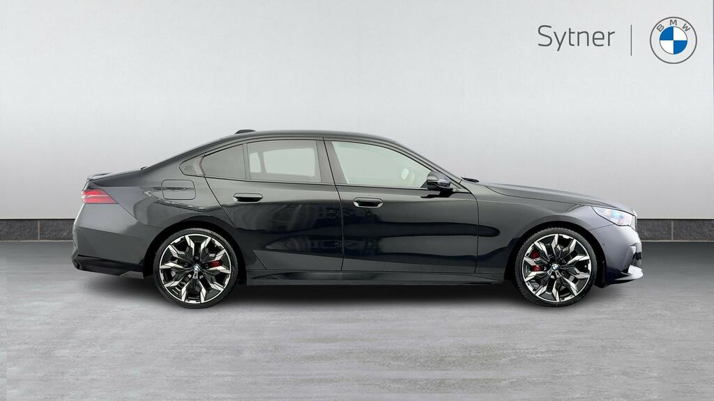 BMW 5 Series 520I M Sport Pro OV75VFH Black #3