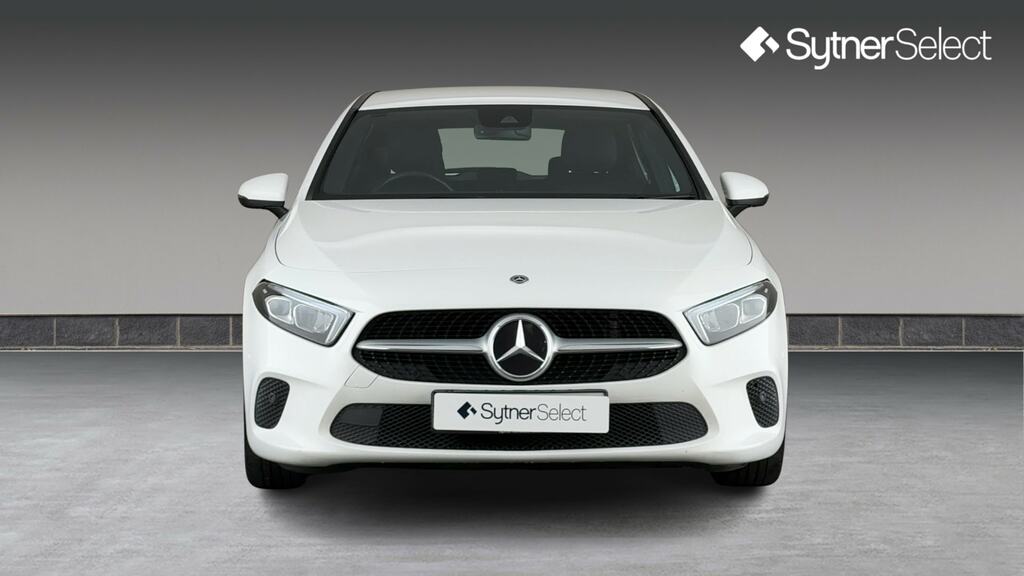 Mercedes-Benz A Class A180 Sport Executive WU19AXP White #4