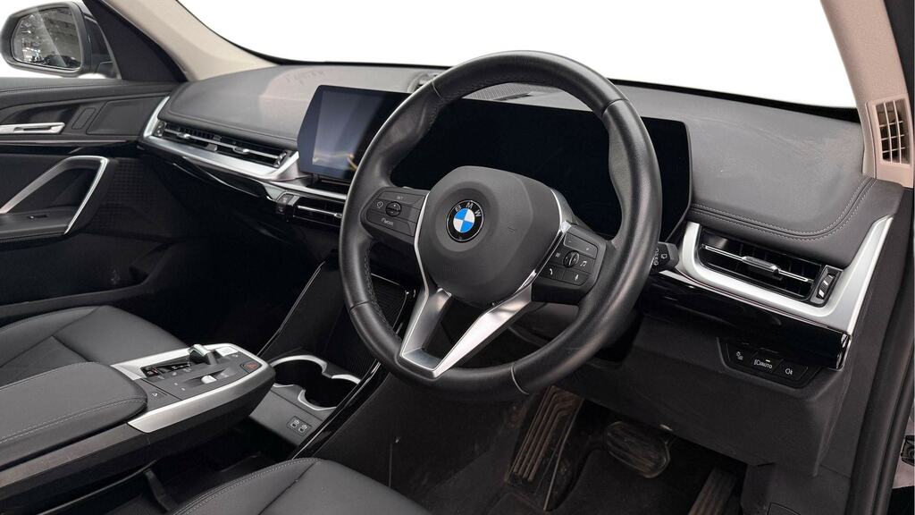 BMW X1 Sdrive 20I Mht Xline Step YM74HMH Black #6