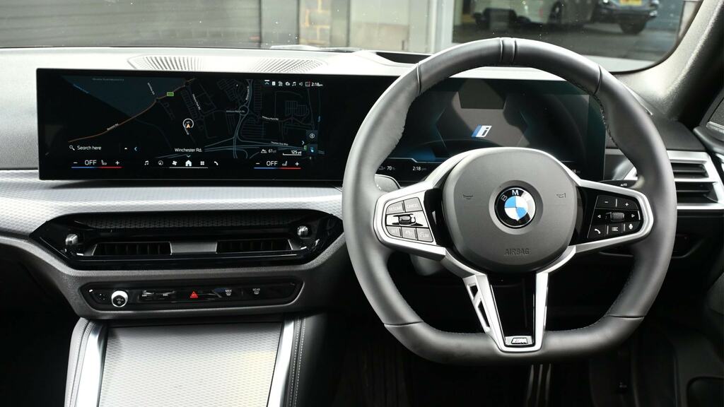 BMW i4 250Kw Edrive40 M Sport 83.9Kwh Techpro BN26ZKR Black #5