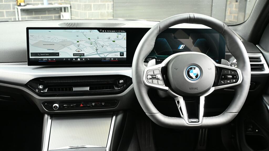 BMW 3 Series 330E 22.3 Kwh M Sport Step Pro Pack BX26YMG Black #5