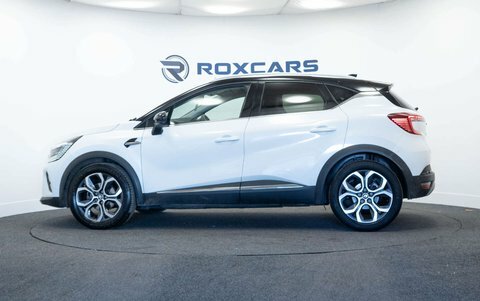 Renault Captur Suv YUI7230 White #4