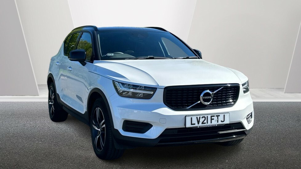 Volvo XC40 R-design, T3 LV21FTJ White