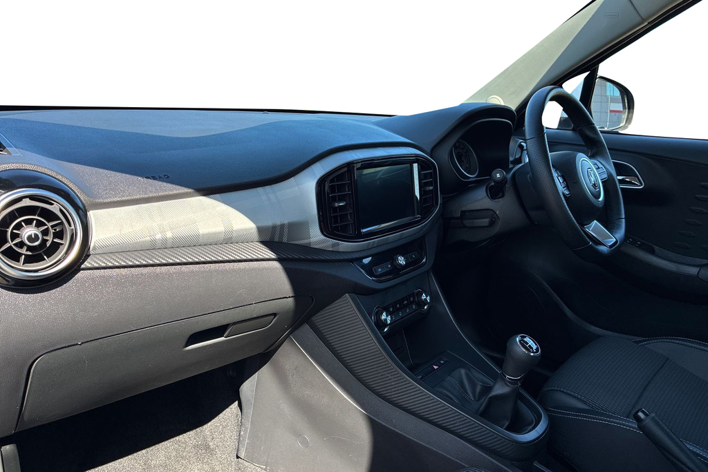 MG MG3 1.5 Vti Tech Exclusive Nav Hatchback Ma NL23HNM Silver #2
