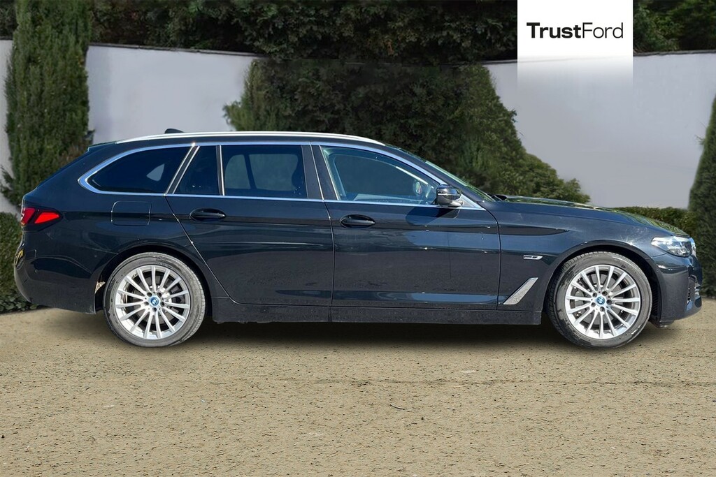 BMW 5 Series Se Rear View Camera Heated Seats Panoramic R Black #3