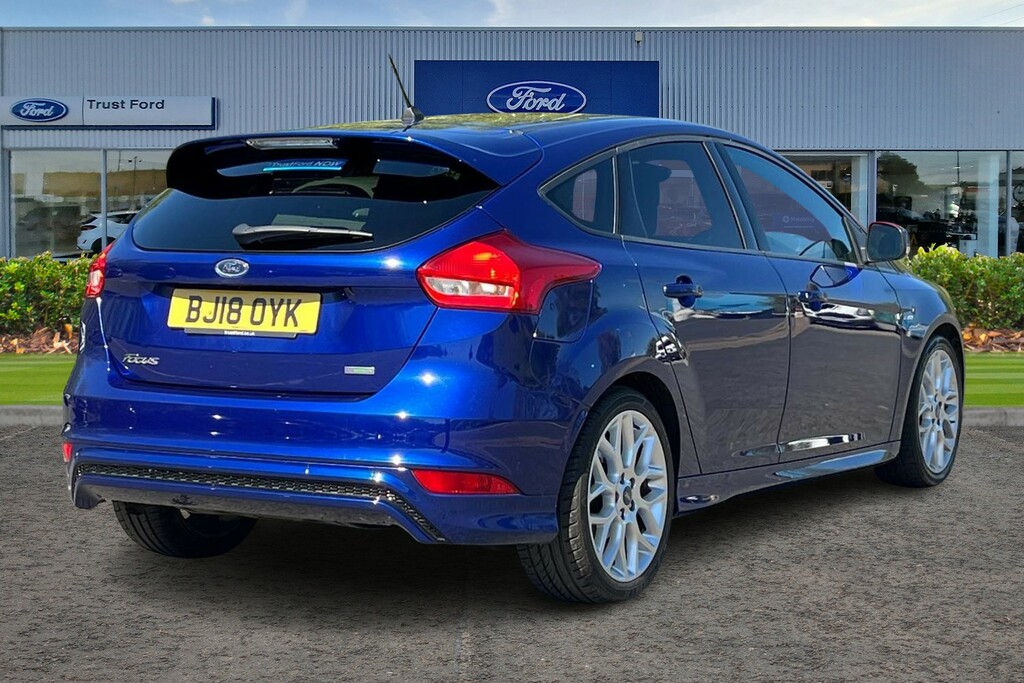 Ford Focus 1.0 Ecoboost 140 St-line Navigation BJ18OYK Blue #4