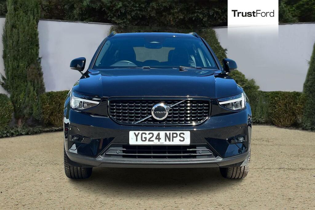 Volvo XC40 2.0 B3 Mhev Plus Dark Navigation Heated Seats St YG24NPS Black #6