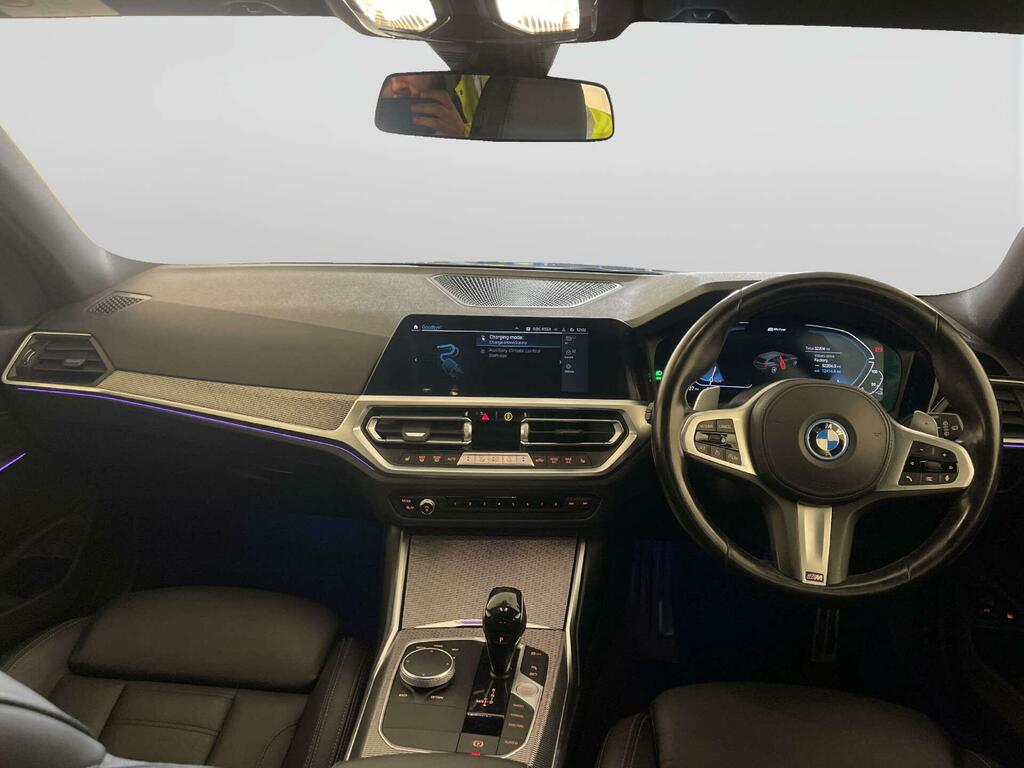 BMW 3 Series 2.0 330E 12Kwh M Sport Touring Plug-in LR22UEG Grey #2