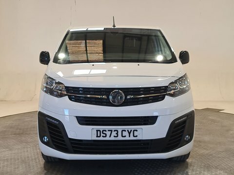 Vauxhall Vivaro 2.0 Turbo D DS73CYC #2