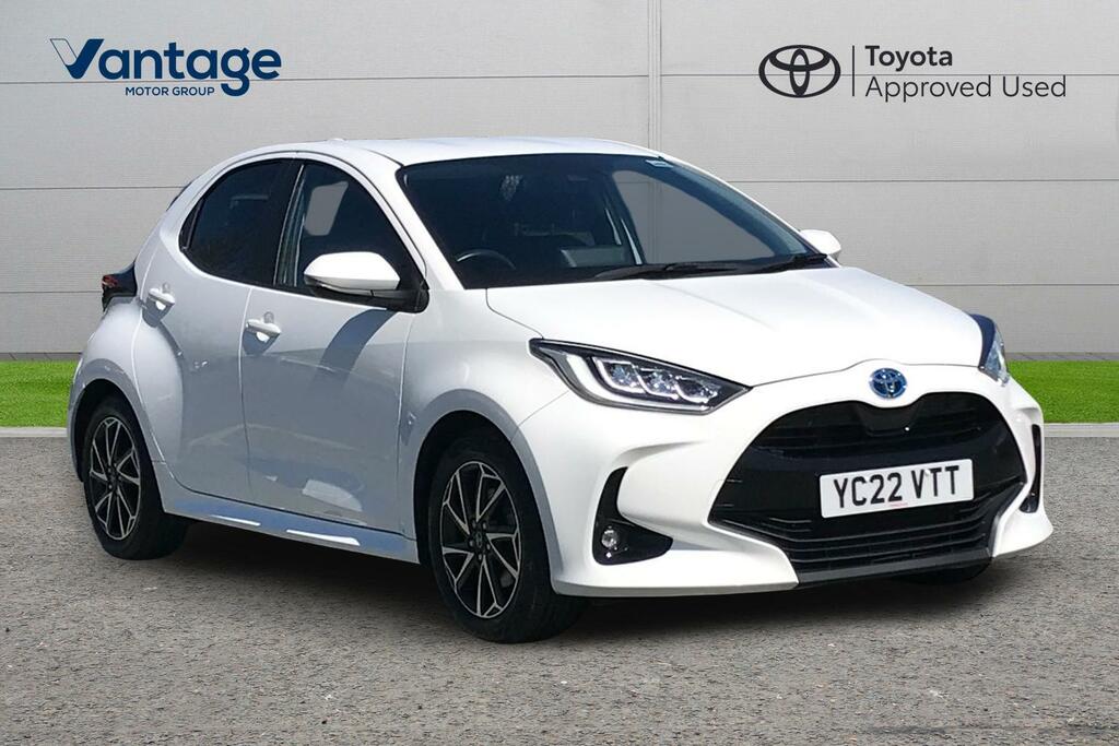 Toyota Yaris 1.5 Vvt-h Design E-cvt Euro 6 Ss White