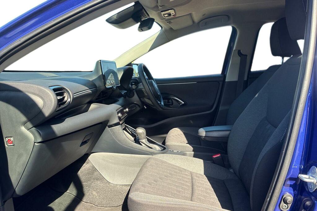 Toyota Yaris 1.5 Vvt-h Design E-cvt Euro 6 Ss YE24XNX Blue #5