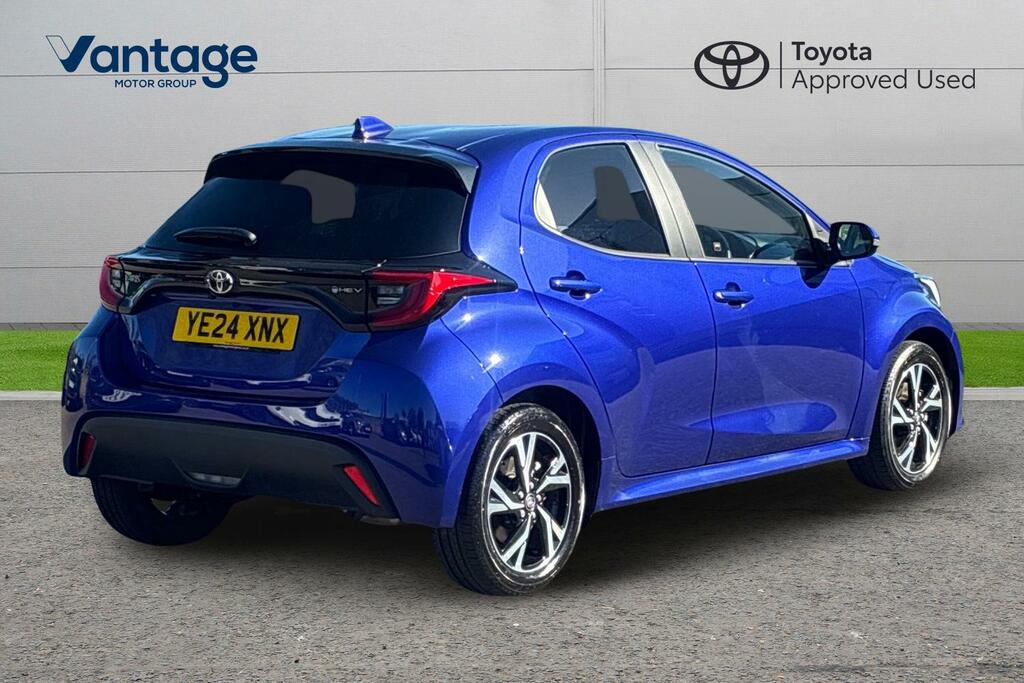 Toyota Yaris 1.5 Vvt-h Design E-cvt Euro 6 Ss YE24XNX Blue #2