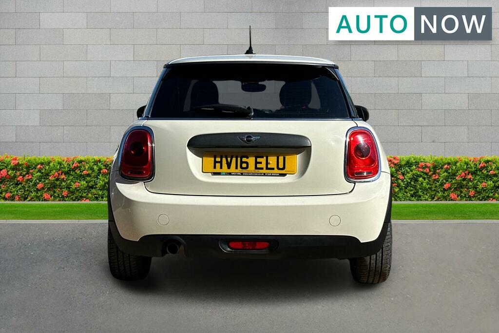 Mini Hatch Mini Hatch 1.2 One Hatchback Eur HV16ELU White #3