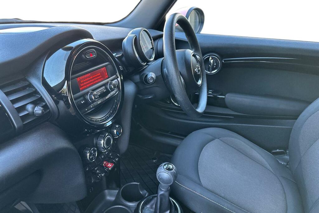Mini Hatch Mini Hatch 1.2 One Hatchback Eur HV16ELU White #6