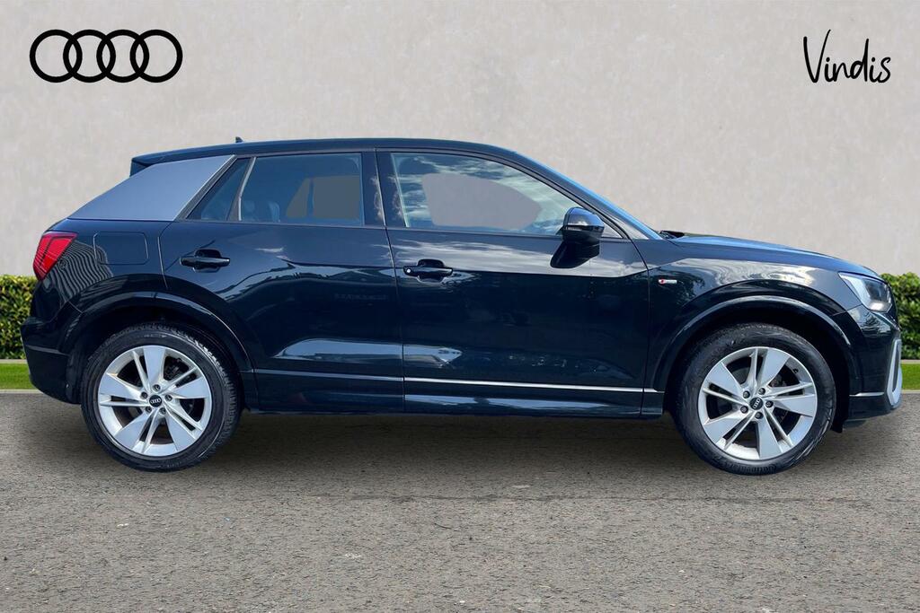 Audi Q2 Audi Q2 S Line 35 Tfsi 150 Ps S Tronic LV23HNH Black #4